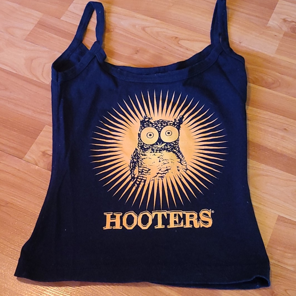 Hooters Owl Tank🦉